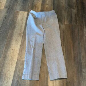 Doncaster stretch crop grey pants. Worn twice. Retail‎ 180